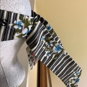 NWT Split wallflower headband or ponytail